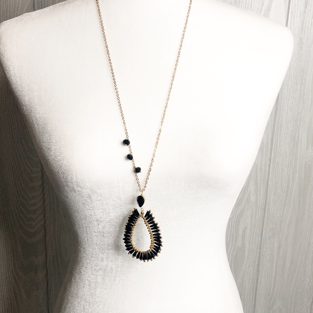 Panacea Necklace Black